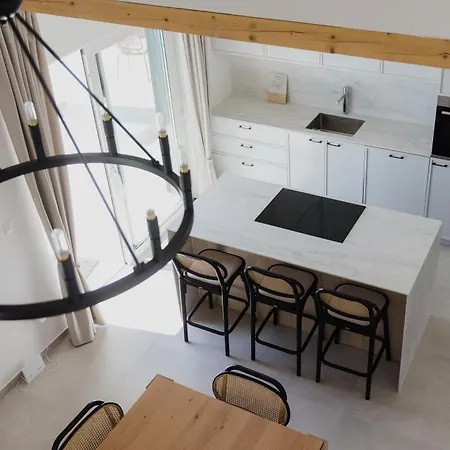 Vila Retreat *